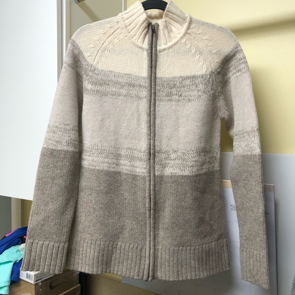 patagonia lambswool sweater